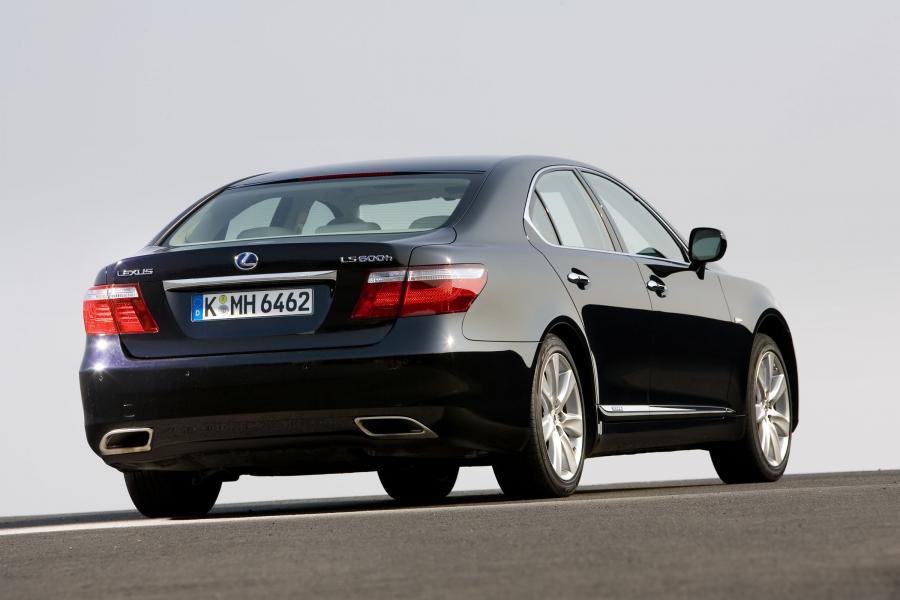  Lexus LS600h L 2007 года  (фото 68 из 224)